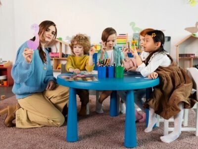 What are the Advantages of Montessori Education?